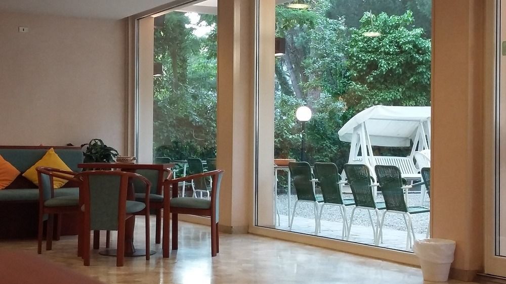 Hotel Condor Milano Marittima Exteriör bild