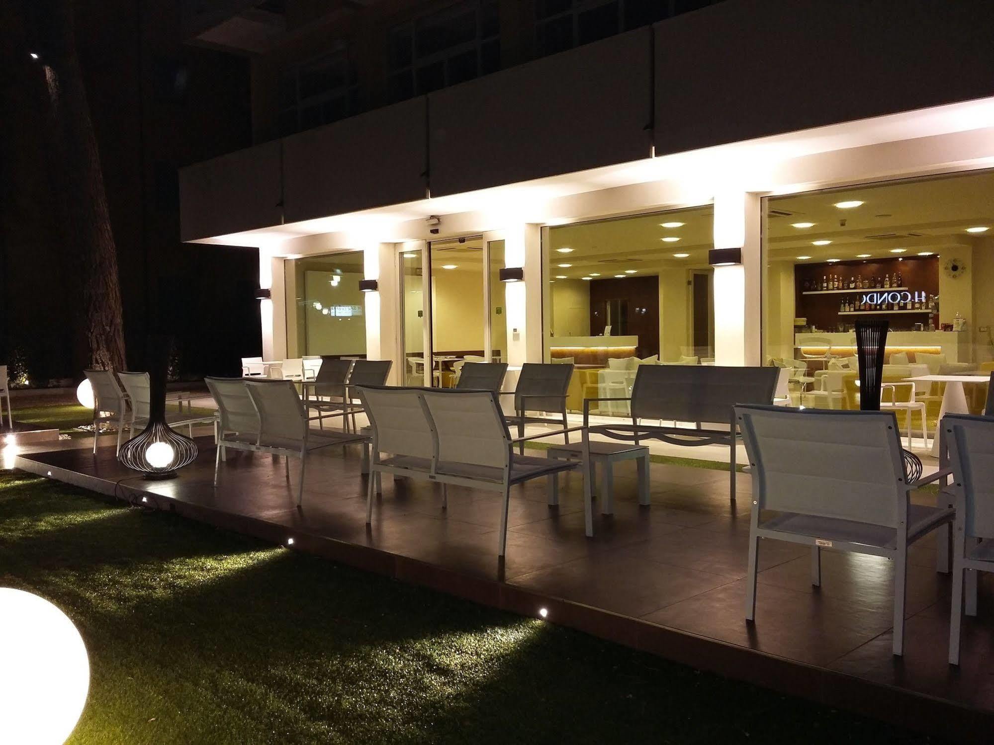 Hotel Condor Milano Marittima Exteriör bild