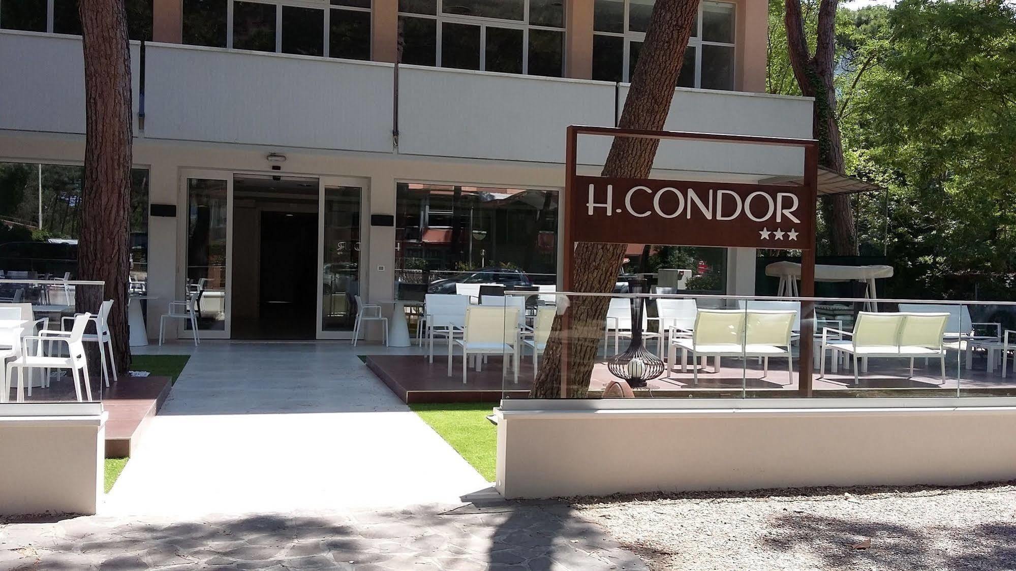Hotel Condor Milano Marittima Exteriör bild